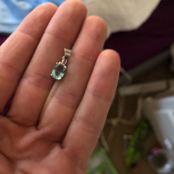 Aquamarine earrings and pendant together - Picture 3 of 5